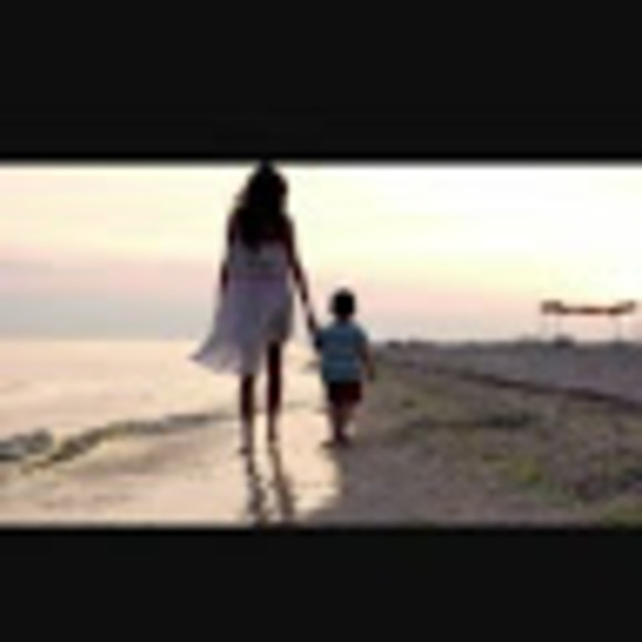 Meet your Posher, Mara - Picture 1 of 1